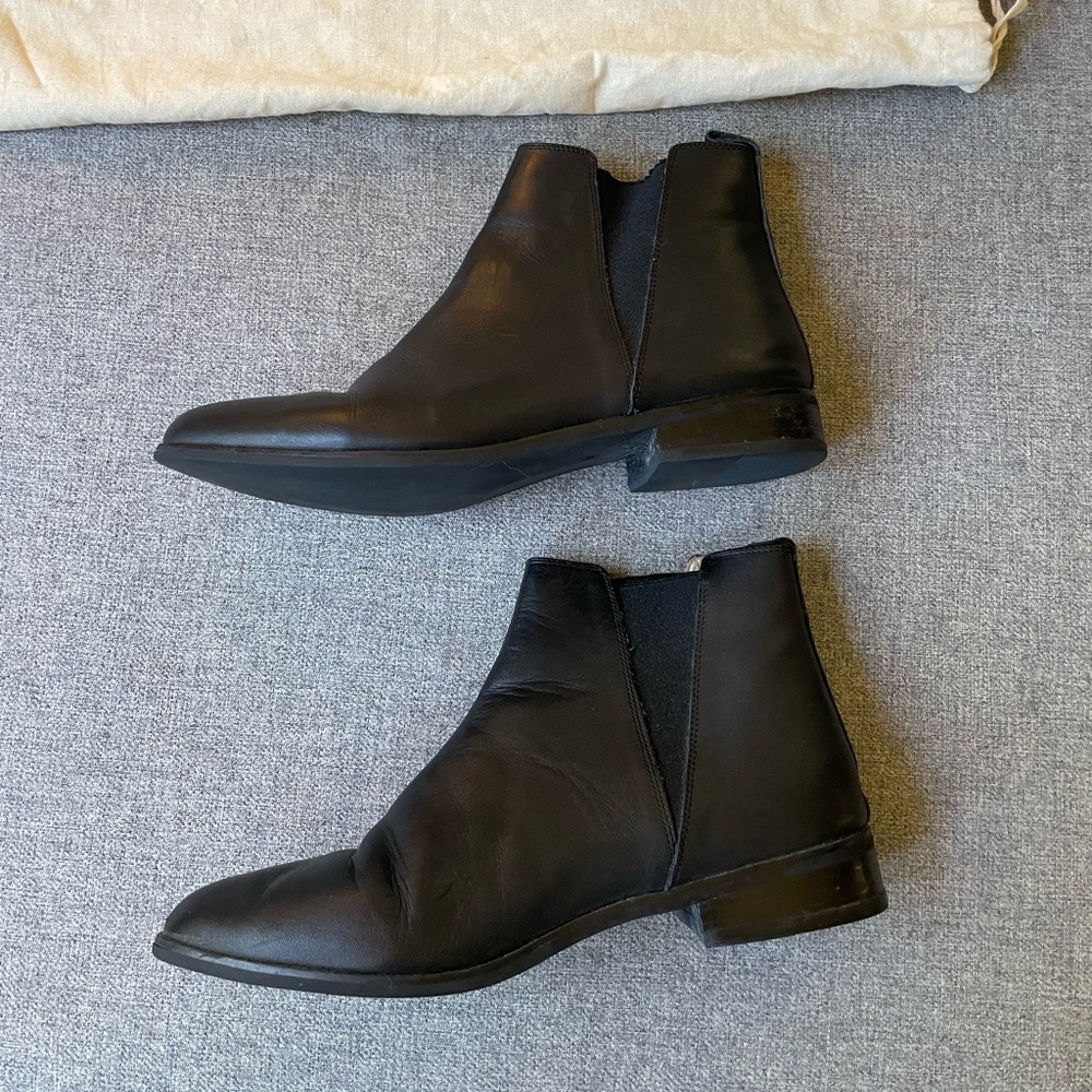 All black Chelsea boot
